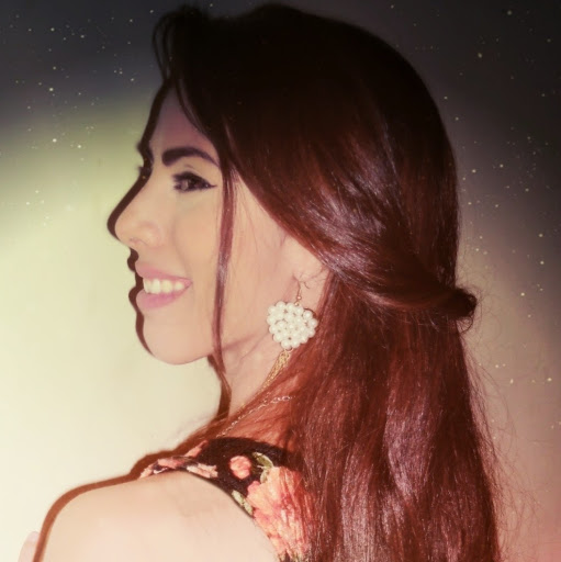 Denisse Pineda Photo 21