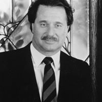 Ralph Mann Photo 19