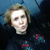 Gina Davies Photo 26