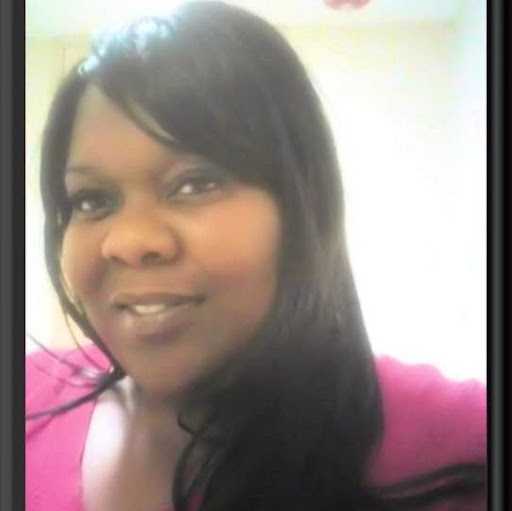 Lisa Thomas Photo 35