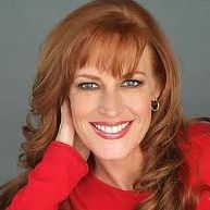 Amber Mayes Photo 6