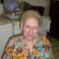 Geraldine Taylor Photo 39