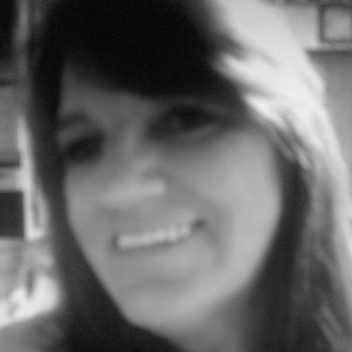 Rebecca Bratcher Photo 28