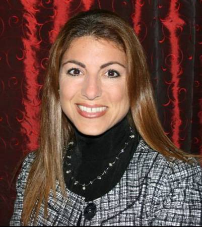 Angela Tucker Photo 21