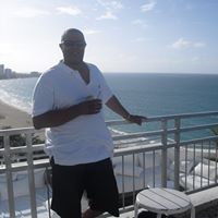 Wilbert Curtis Photo 14