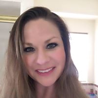 Michelle Breeden Photo 19