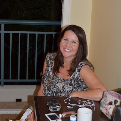 Karen Carr Photo 15