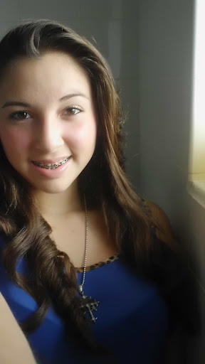 Jeanette Fernandez Photo 8