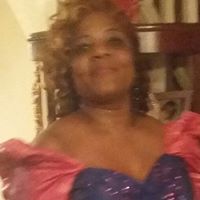 Deborah Lovelace Photo 24