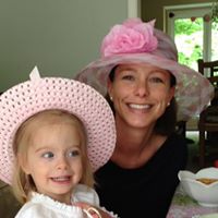 Suzanne Simmons Photo 32