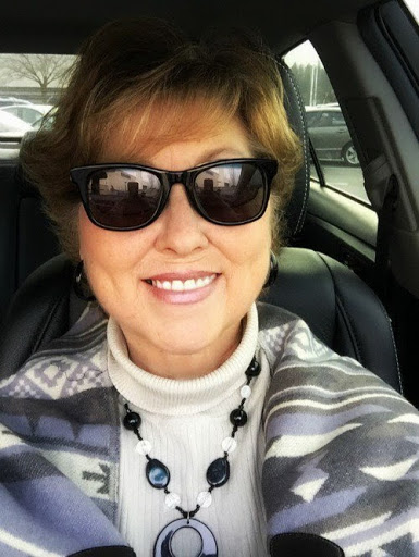 Ruth Robbins Photo 24