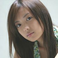 Samantha Miguel Photo 6