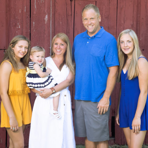 Heather Schmidt Photo 45