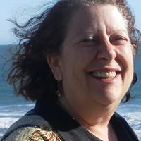 Ellen Winters Photo 15