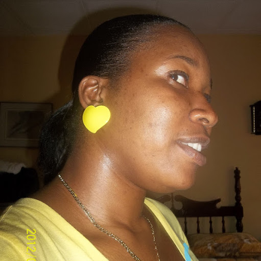 Tameka Robinson Photo 31