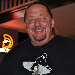 Allen Thomas Photo 32