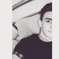 Adam Martin Photo 13