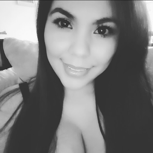 Yajaira Rivas Photo 13