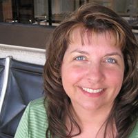 Teresa Vaughan Photo 27