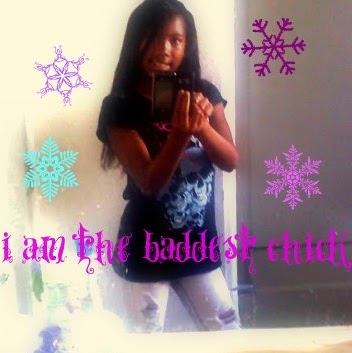 Adriana Robinson Photo 17