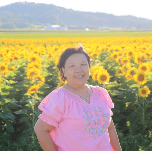 Linda Pang Photo 28