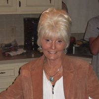 Linda Ritchie Photo 37