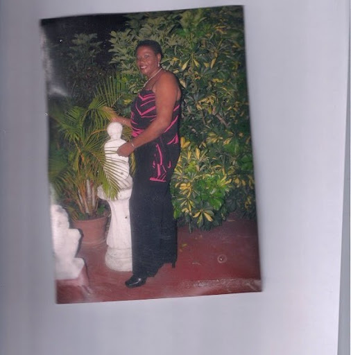 Janice Bradshaw Photo 19