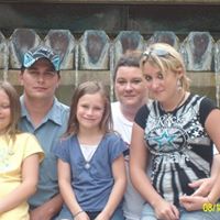 Michelle Skaggs Photo 7