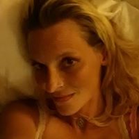 Angela Anglin Photo 17