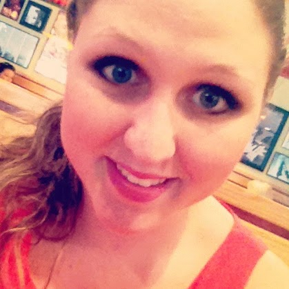 Emily Hannon Photo 7