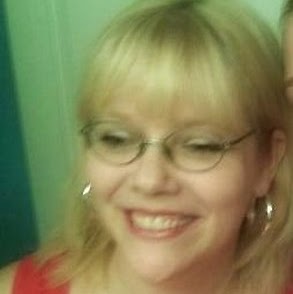 Lisa Laird Photo 17