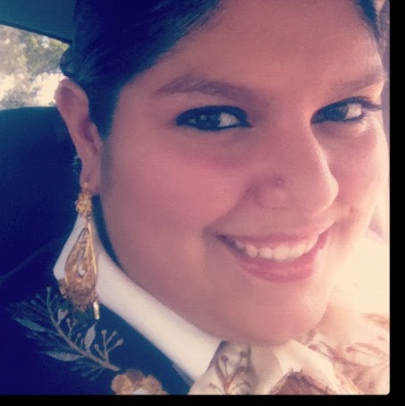 Tina Paredes Photo 28