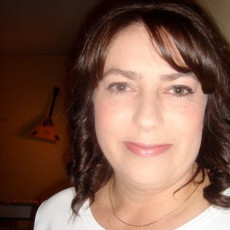 Shelly Garland Photo 5