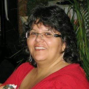 Ruth Batista Photo 22