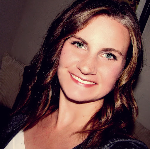 Julie Baumgartner Photo 27