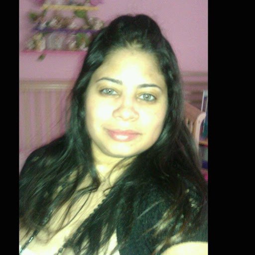 Gloria Cruz Photo 50