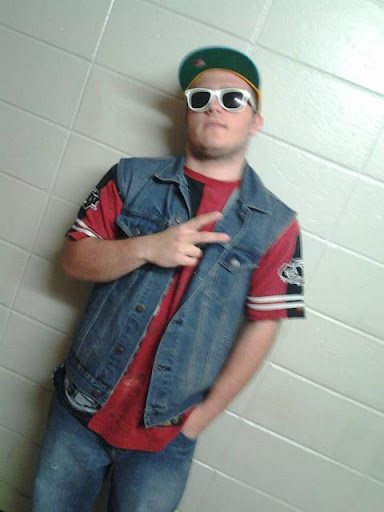 Billy Barker Photo 14