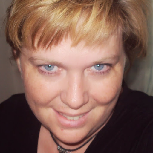 Jill Winter Photo 10