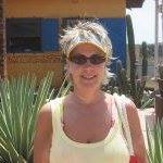 Julie Quinlan Photo 7