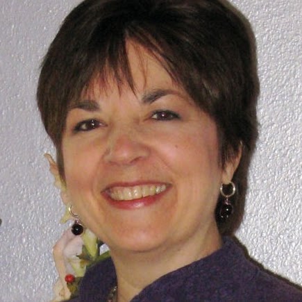 Elaine Robinson Photo 27