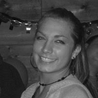 Julie Clemons Photo 17