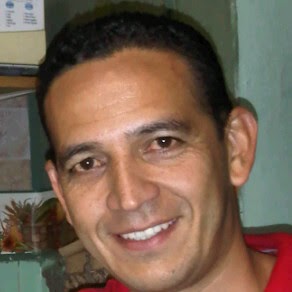 Guillermo Gil Photo 14