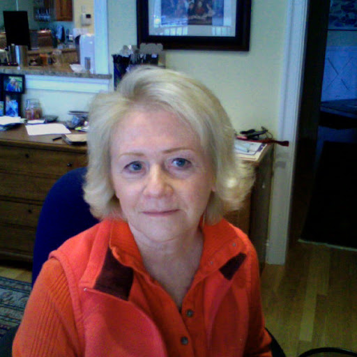 Sandra Hall Photo 32