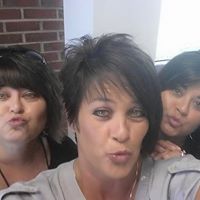 Christy Hooper Photo 6
