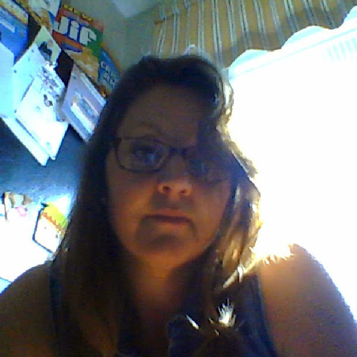 Nicole Guthrie Photo 7