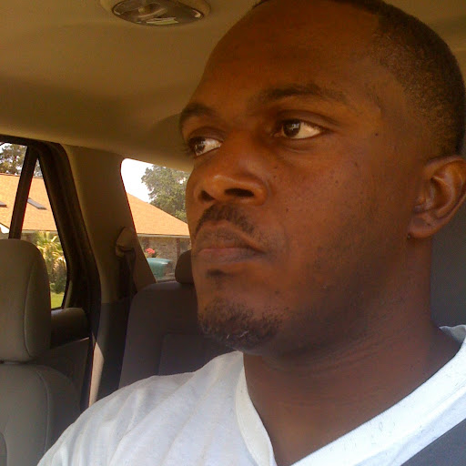 Reggie Gray Photo 13