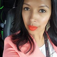 Alejandra Lozano Photo 8