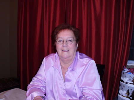 Carolyn Watts Photo 29