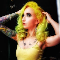 Jessie Taylor Photo 40
