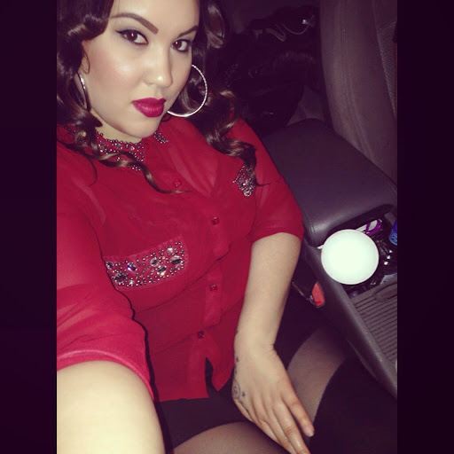 Erica Santiago Photo 12